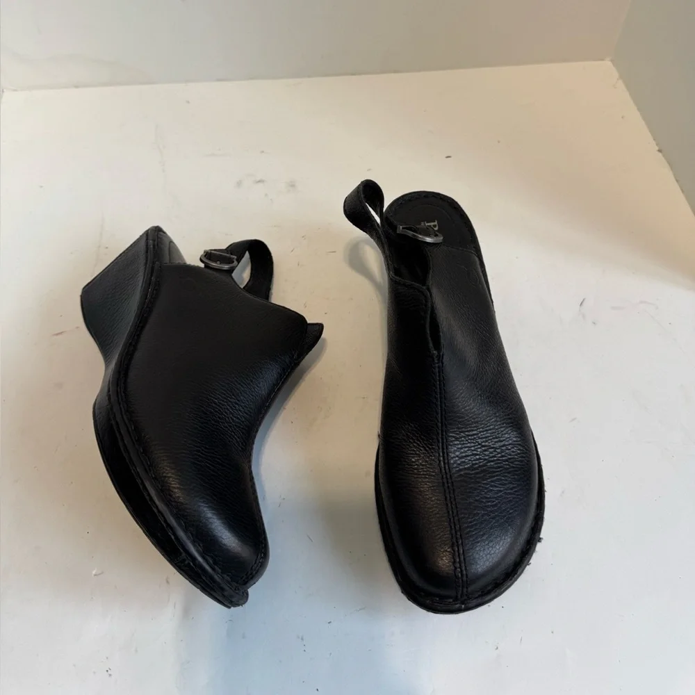 Born Black Leather Wedge Clogs | Comfort Slip-On Shoes. Size 9 - Picture 10 of 15